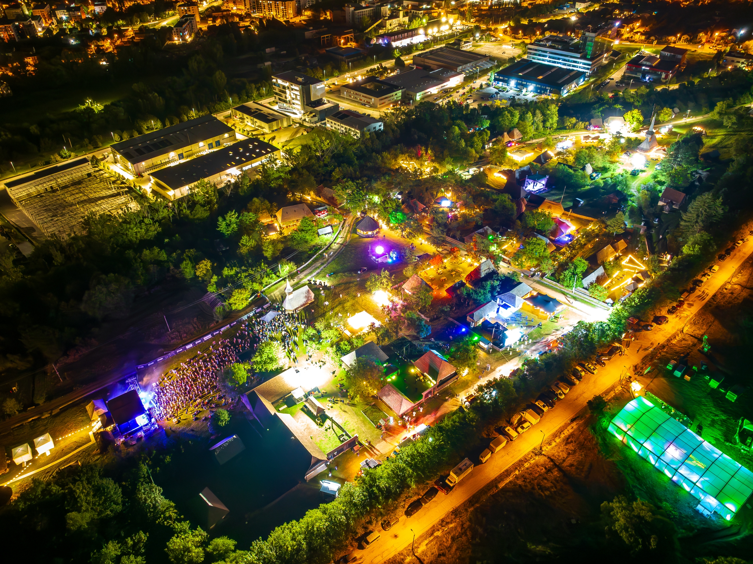 Prima zi la Jazz in the Park. Tihna zace în forfota de dinaintea festivalului
